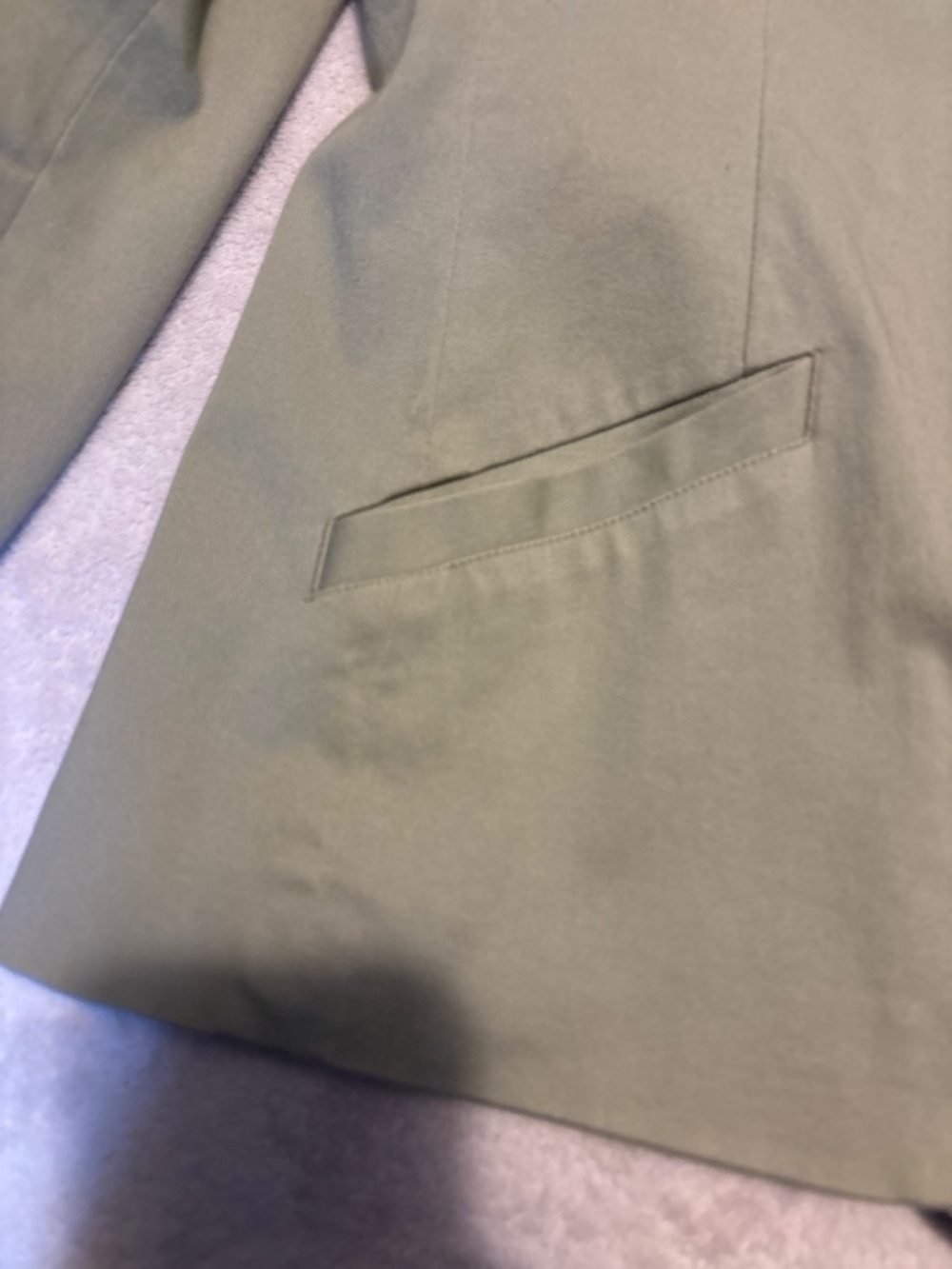 Blazer - Picture 3 of 4